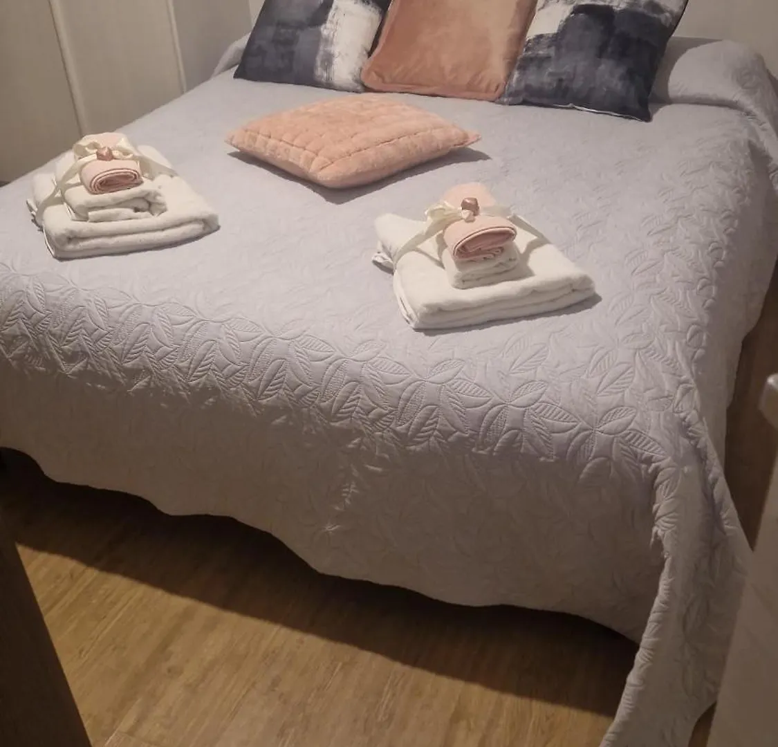 Vendégház Il Paradiso Del Relax Private Room With Bathroom Parking San Remo Olaszország