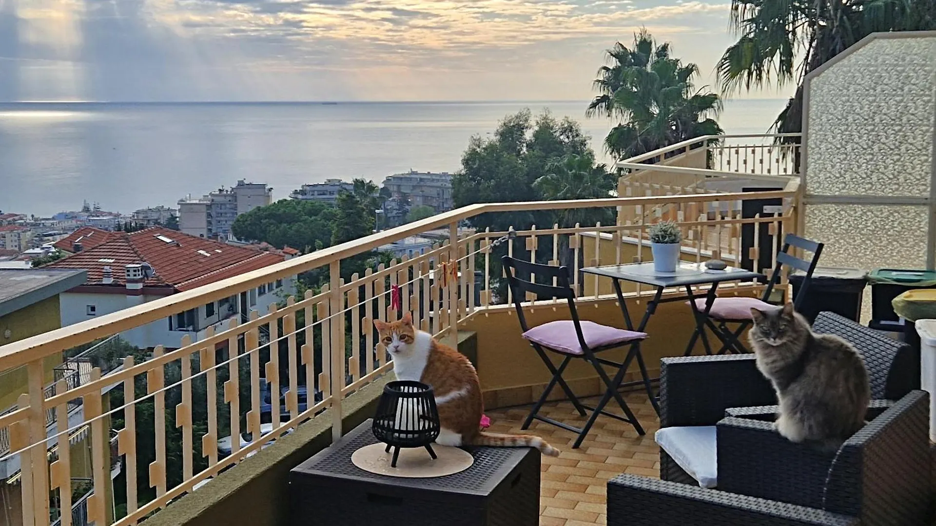 Il Paradiso Del Relax Private Room With Bathroom Parking Sanremo Italy
